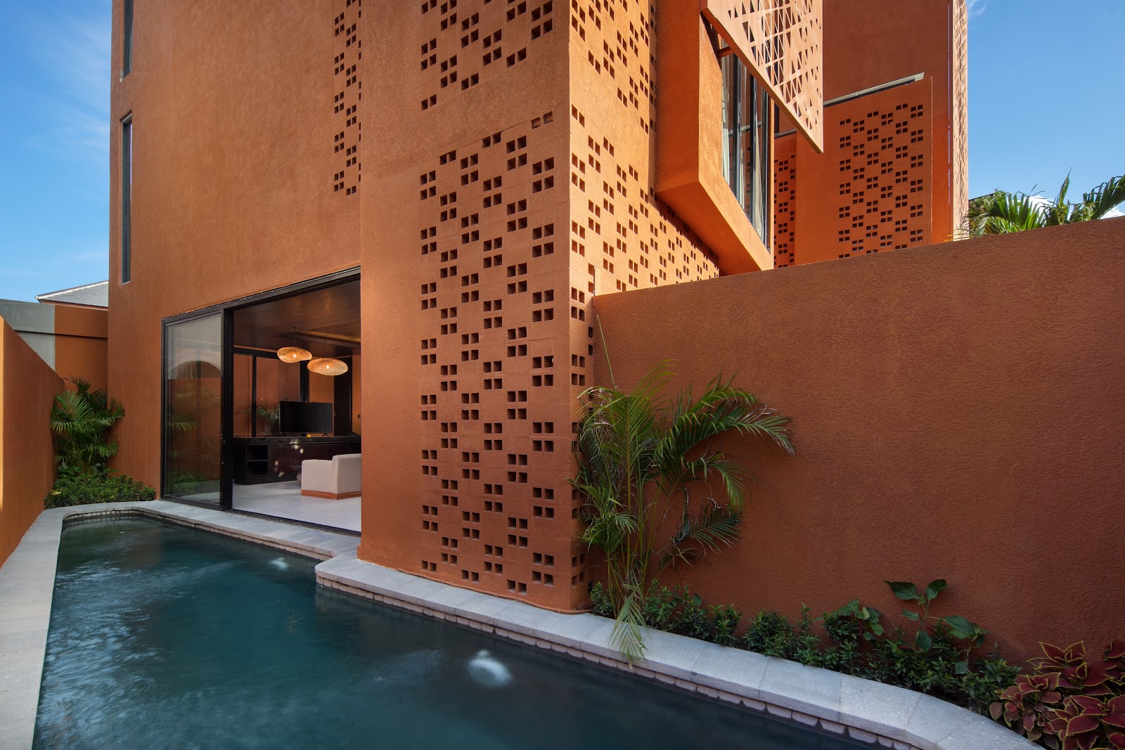 Modern 3-Storey Villa, Kayu Tulang — view 4